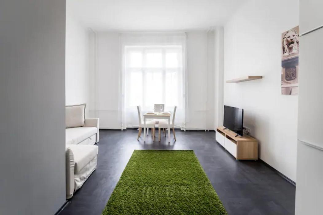 Hi-Bp Sunny Home Apartments In The Heart Of Budapest Exteriör bild