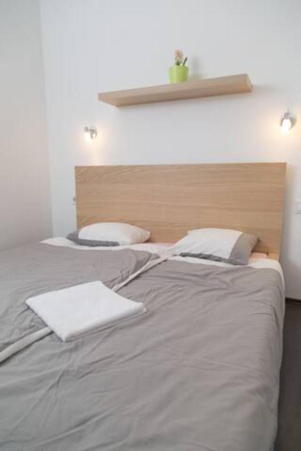 Hi-Bp Sunny Home Apartments In The Heart Of Budapest Exteriör bild