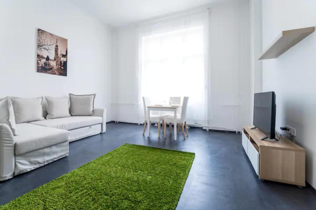Hi-Bp Sunny Home Apartments In The Heart Of Budapest Exteriör bild